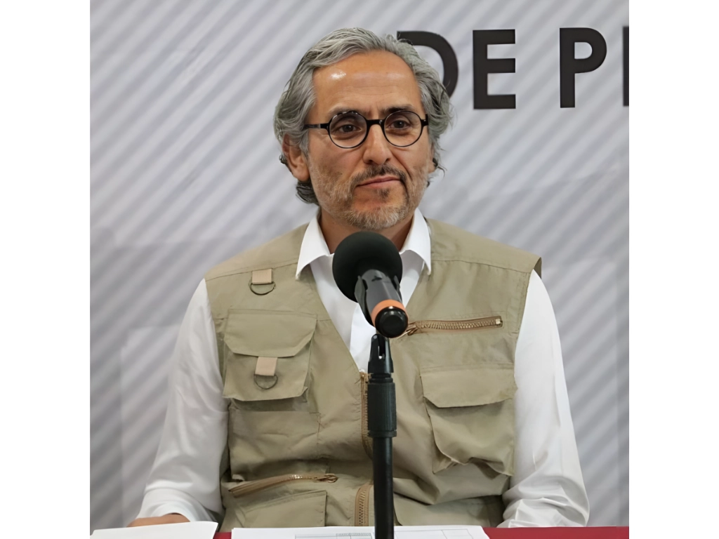 El pleno del Senado guardó un minuto de silencio en memoria del director de Desarrollo Social del Municipio de Fresnillo en Zacatecas, Juan Carlos Pérez Guardado, quien es cuñado del coordinador de Morena, Ricardo Monreal Avila y fue asesinado esta mañana. Foto tomada del siito https://www.seguiremoshaciendohistoria.gob.mx / Archivo


