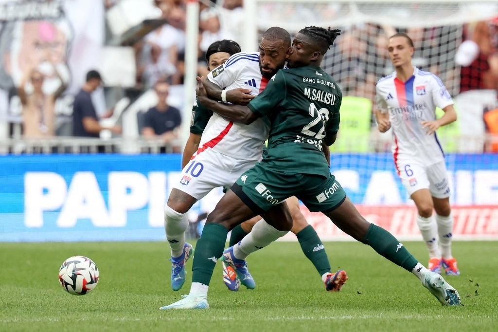De visita, Mónaco propinó al Lyon su segunda derrota de la recién iniciada Ligue 1. Foto Afp