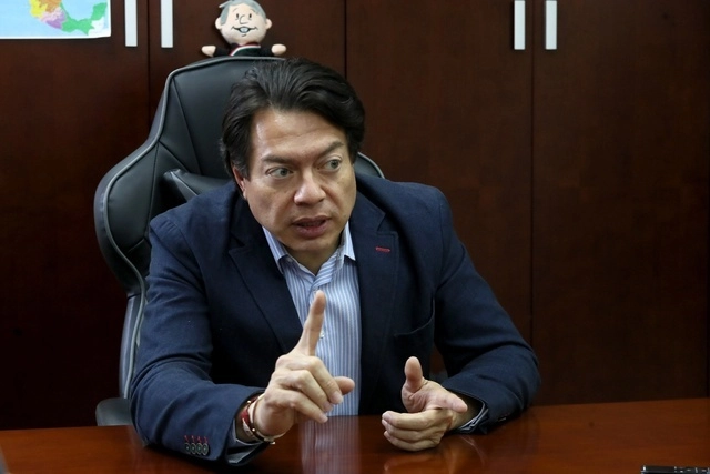 La elección presidencial de 2024 será “muy complicada” y a Morena no le conviene mantener una confrontación con las autoridades electorales, dijo el dirigente de Morena, Mario Delgado. Foto Roberto García Ortiz 