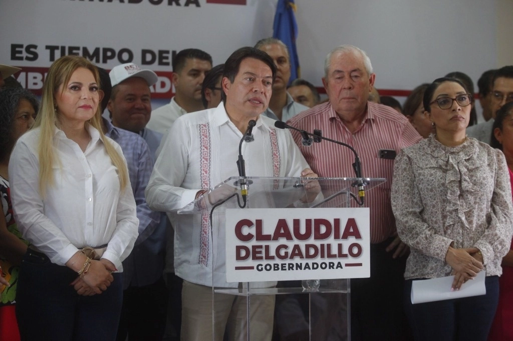 Mario Delgado anunció que la elección será impugnada y continuará la “resistencia pacífica” ante el cúmulo de irregularidades ocurridas. Foto Fernando Carranza García/Cuartoscuro/La Jornada.