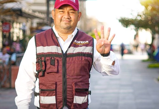 Militante de Morena en imagen de archivo. Foto tomada de la cuenta de 'X' @PartidoMorenaMx