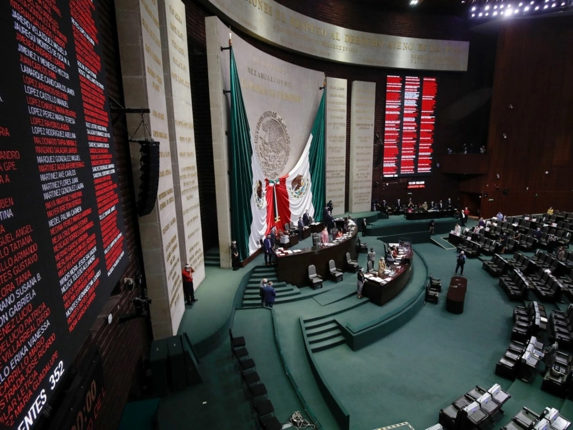 Salón de plenos del Palacio Legislativo de San Lázaro. Foto Cristina Rodríguez / Archivo