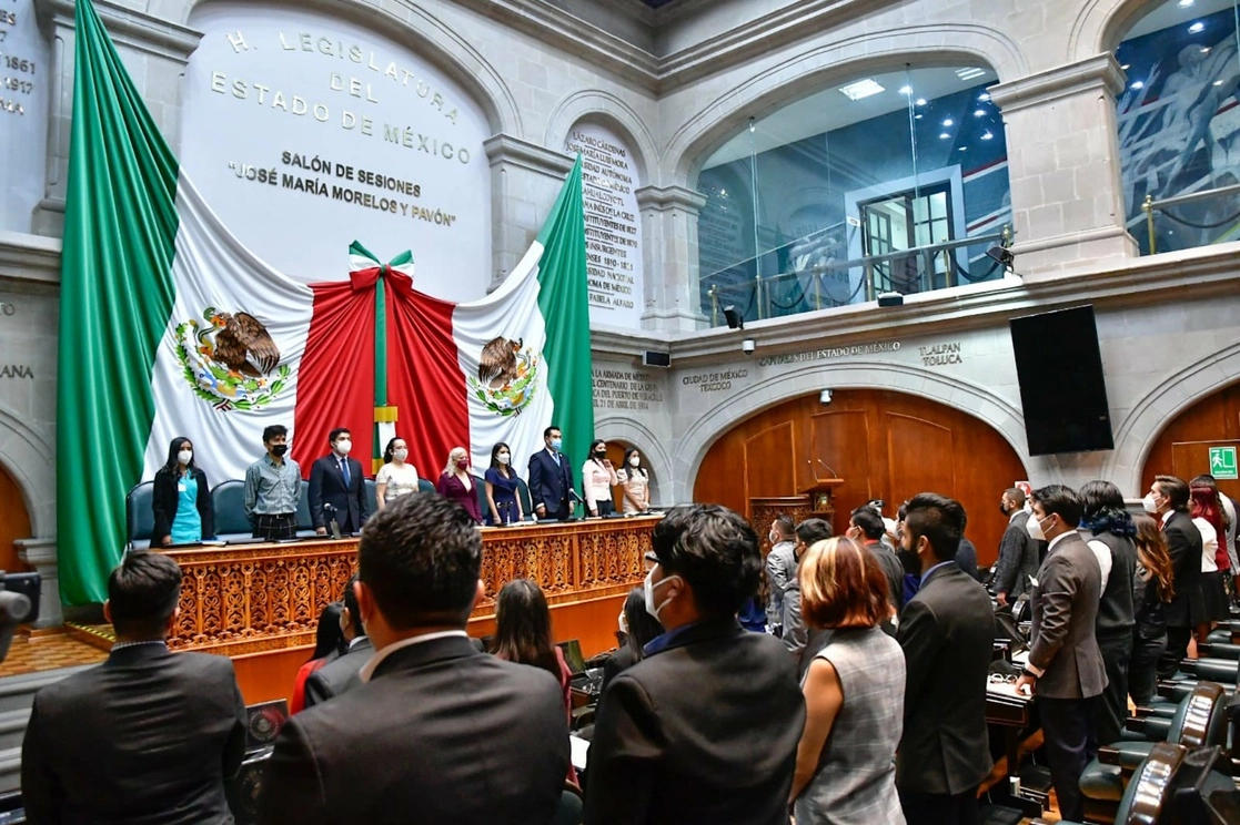 Ni Morena ni el PRI se consolidaron como la fuerza dominante en el Congreso del Estado de México. Foto tomada del Twitter de @Legismex / Archivo 