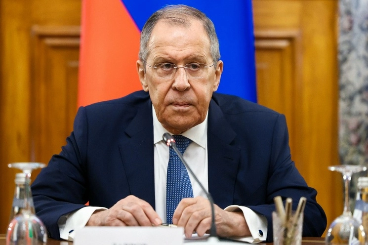 Serguéi Lavrov, ministro de Relaciones Exteriores de Rusia aseguró que las decisiones del G7 buscan acabar con la competencia que representa Moscú. Foto Ap

