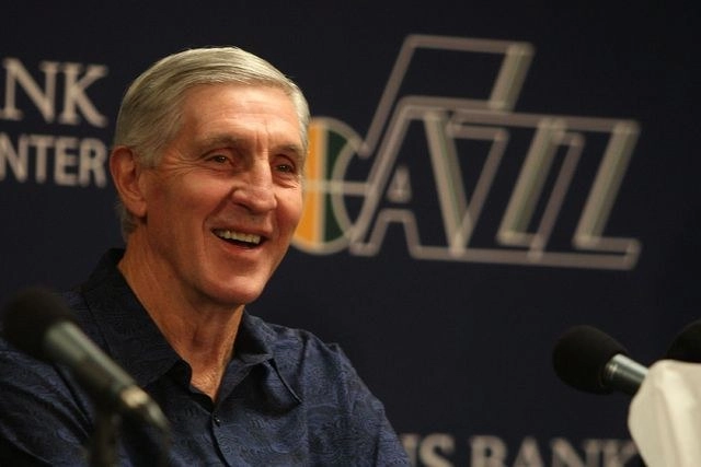 Jerry Sloan, ex jugador y ex entrenador de la NBA falleció a los 78 años por complicaciones de la enfermedad de Parkinson que padecía. Foto Afp