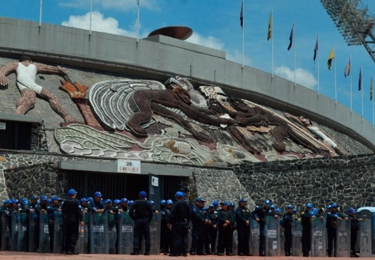 Un hombre murió luego de ser sometido en el estacionamiento por personal de seguridad del Estadio Olímpico de la UNAM. Foto 