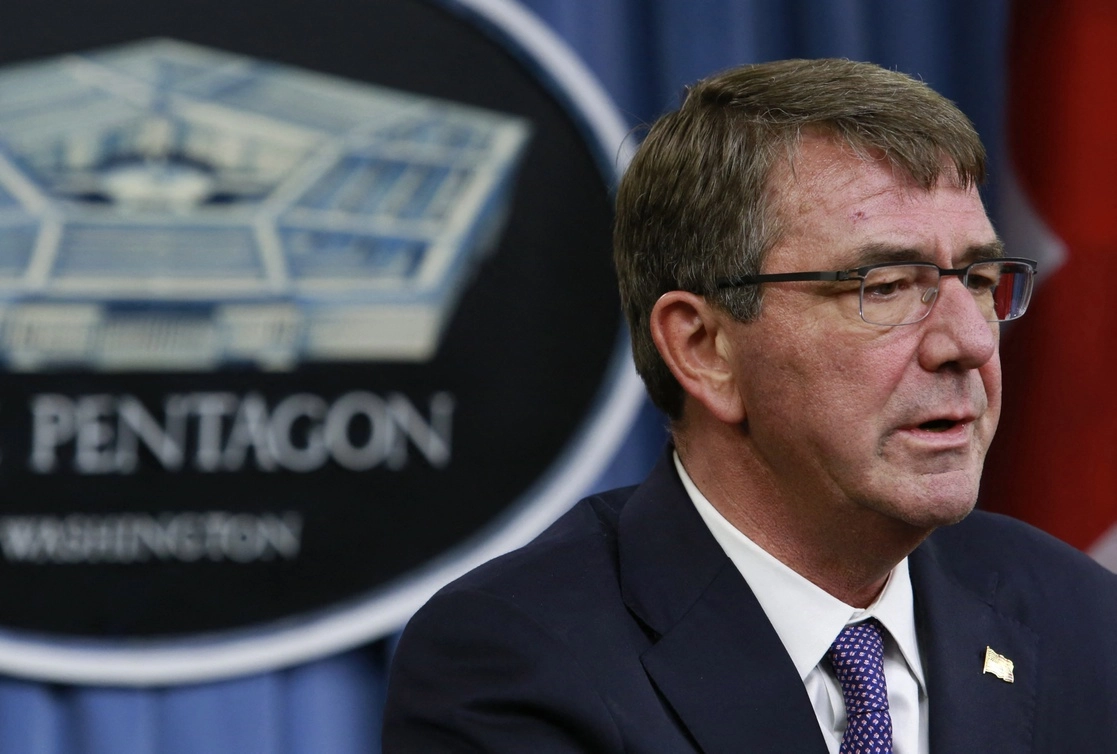 La muerte del ex secretario de Defensa de EU, Ashton Carter fue confirmada por su familia. Foto Afp