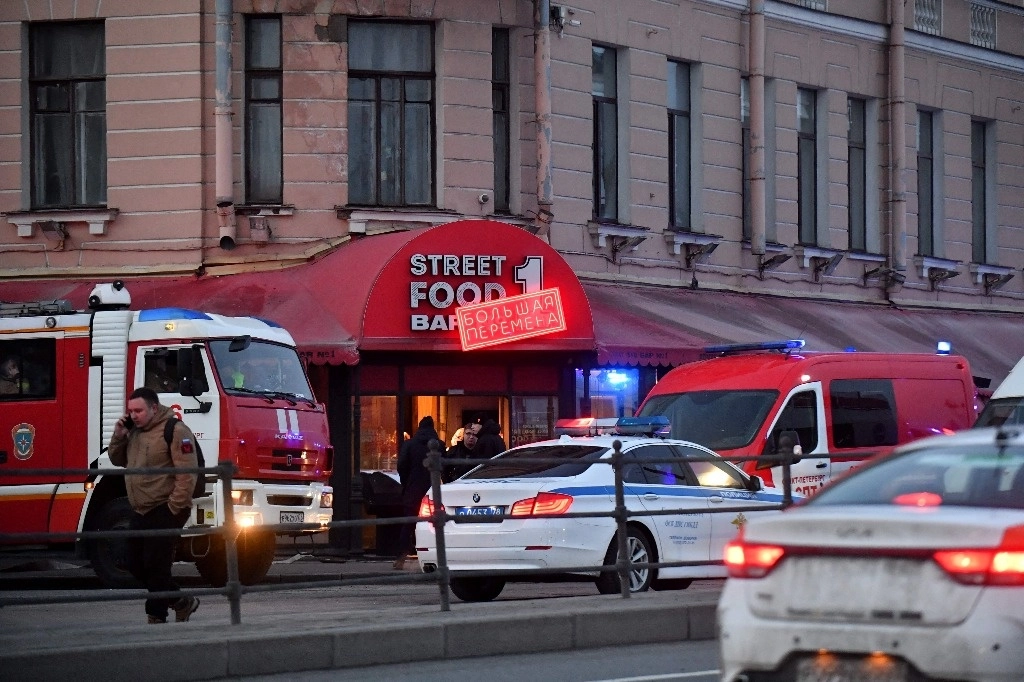 El bloguero Vladlen Tatarsky murió en un atentado con bomba registrado en el café Street Food Bar No. 1, en San Petersburgo. Foto Afp