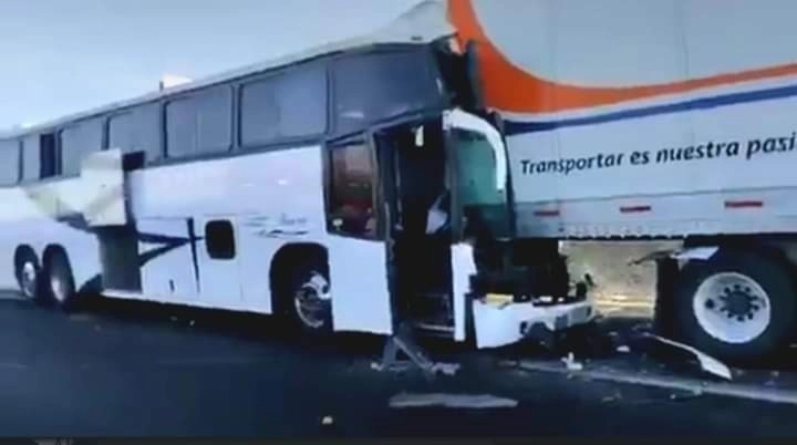 El conductor fue la única víctima mortal del percance. Foto La Jornada