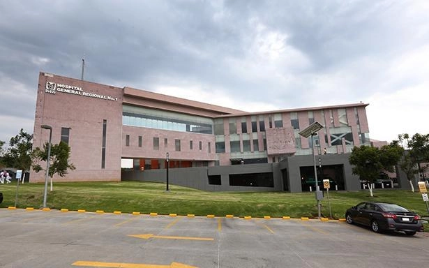 Este domingo las ambulancias de Morelia y Uruapan encenderán las sirenas para rendir un homenaje a la doctora Gabriela, quien murió de Covid-19 en el IMSS de Charo. Foto del IMSS