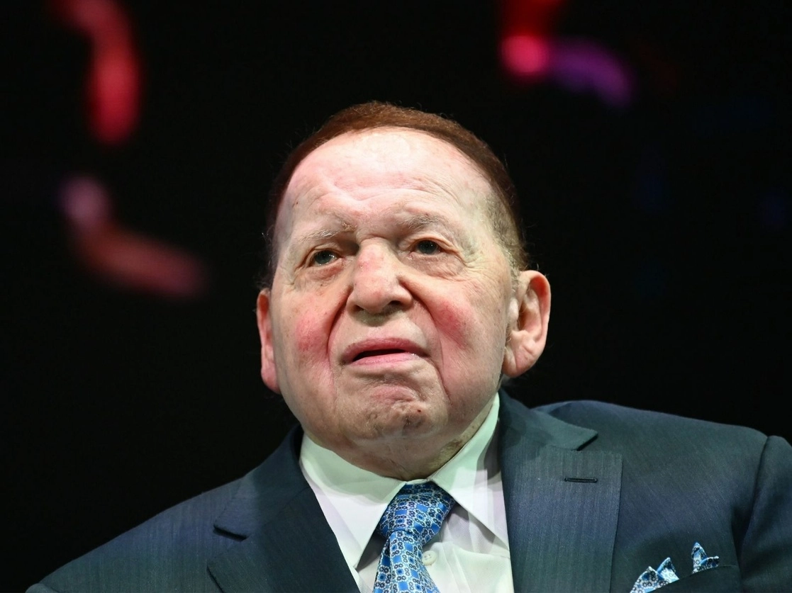 El magnate de los casinos estadunidenses, Sheldon Adelson, falleció a los 87 años. Foto Afp / Archivo 