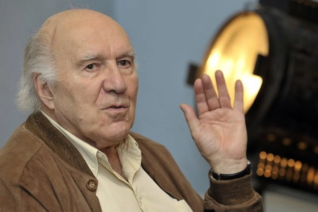 Con su físico de seductor, cejas pobladas y voz atronadora, Michel Piccoli afirmaba "disfrutar interpretando la extravagancia y los delirios más agitados". Foto Ap 