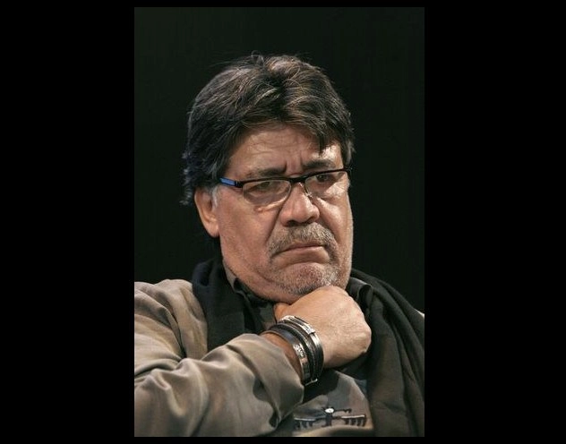 El escritor chileno Luis Sepúlveda, forzado al exilio bajo la dictadura de Augusto Pinochet, falleció en España a los 70 años, víctima del coronavirus. Foto Afp 