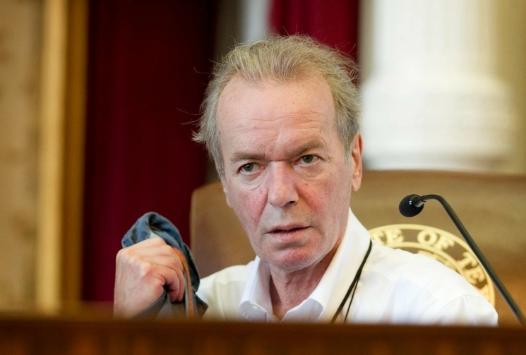 Martin Amis, el escrito británico falleció a los 73 años en su casa de Florida, EU. Foto Ap