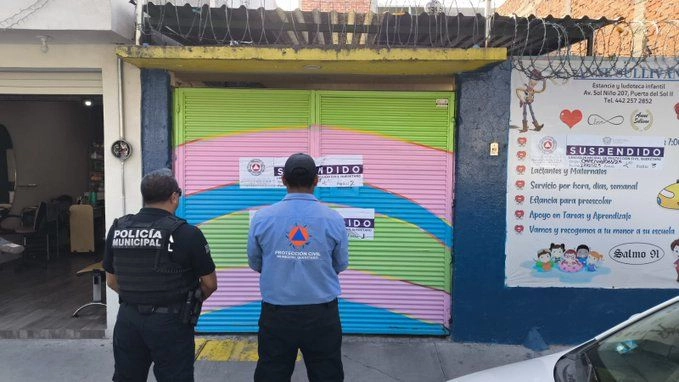 Policías y personal de Protección civil de Querétaro acudieron al llamado de auxilio. Foto
