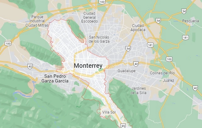 Una migrante salvadoreña murió la madrugada de ayer al caer del décimo piso del hotel Yamallel, en el centro de Monterrey, cuando presuntamente trataba de evitar ser detenida durante una redada del INM. Imagen tomada de Google Maps