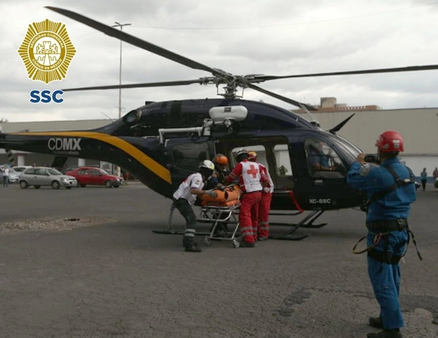 Ambulancias aéreas del grupo Cóndores apoyaron con el traslado del adulto y dos de los menores debido a la gravedad de sus lesiones. Foto SSC