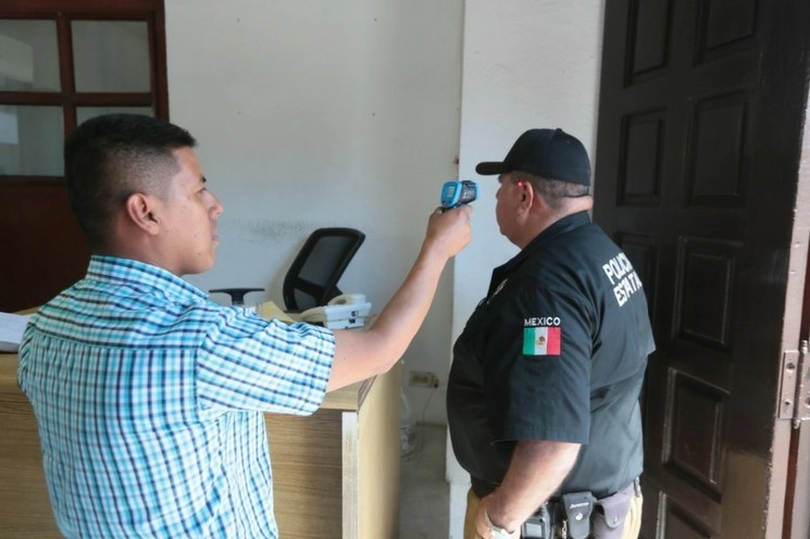 Del mismo modo, a la fecha se contabilizan 17 decesos: uno en Acuña, 10 en Monclova, uno en Sacramento, 2 en Matamoros Foto @GobdeCoah