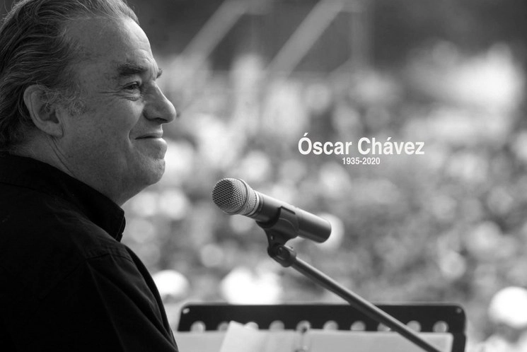 Concierto de Óscar Chávez en la explanada de la Facultad de Medicina en Ciudad Universitaria, el 09 de Marzo de 2007. Carlos Ramos Mamahua/ Archivo La Jornada 