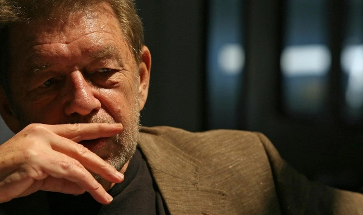 Peter Hamill durante una entrevista. Foto Ap