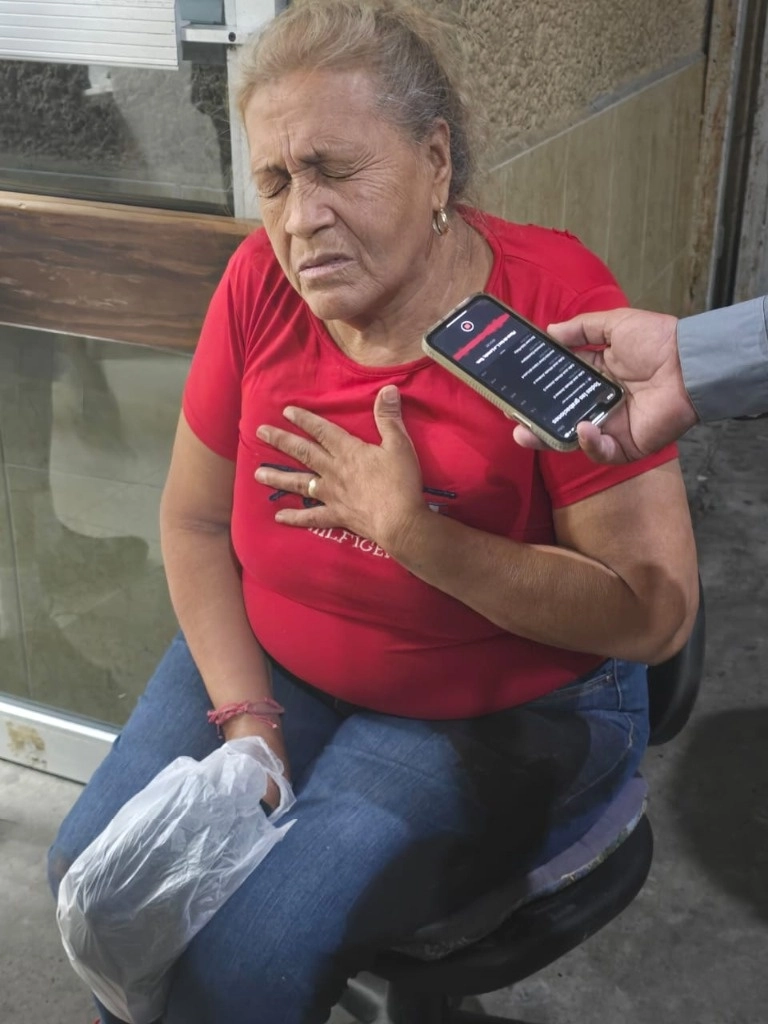 Lidia Galván, de 60 años, narró cómo elementos de la GN dispararon contra su vehículo hiriendo de muerte a su nieta de ochos años. Foto La Jornada