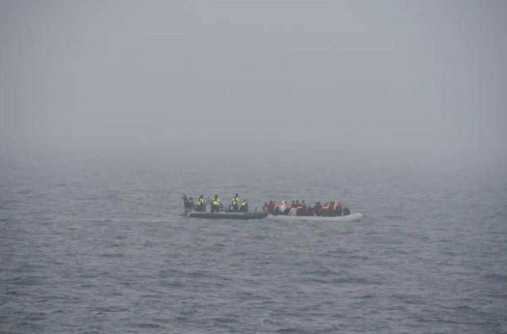 Rescate de migrantes en el canal de la Mancha. Foto Europa Press