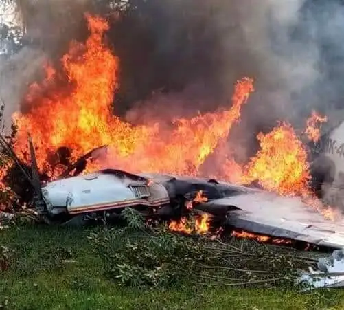 aeronaves - Accidentes de Aeronaves (Civiles) Noticias,comentarios,fotos,videos.  - Página 25 Mueren-cuatro-tripulantes-de-avioneta-que-se-desplomo-en-cuernavaca-4173html-avioneta-3522html-4d44d8a4-913f-435a-b1a3-ce157ee02311