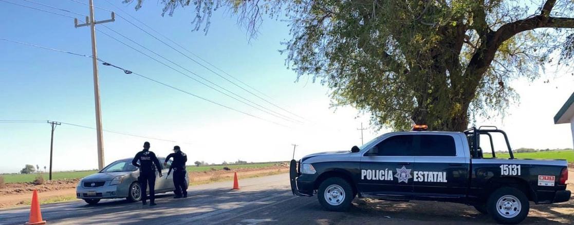 Policías Estatales vigilan distintos puntos de Cajeme, Sonora. Foto tomada del Twitter @SonoraSeguridad / Archivo