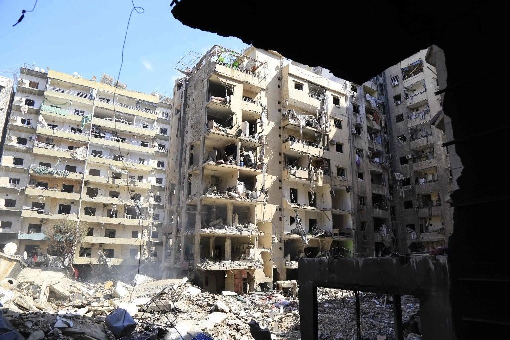 Edificios destruidos por ataques aéreos de Israel en Beirut, Líbano. Foto Afp