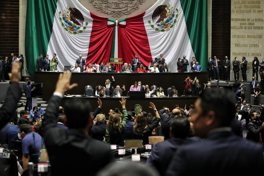 Sala de sesiones de la Cámara de Diputados durante la sesión de Congreso General. Foto Marco Peláez