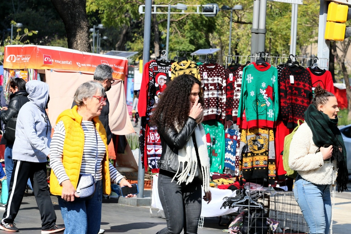 El Poder del Consumidor señaló que las mujeres tienen mayor “desventaja social”, y muchas carecen de tiempo para su autocuidado. Ellas padecen en mayor porcentaje diabetes, enfermedad renal y obesidad. Foto Roberto García Ortiz