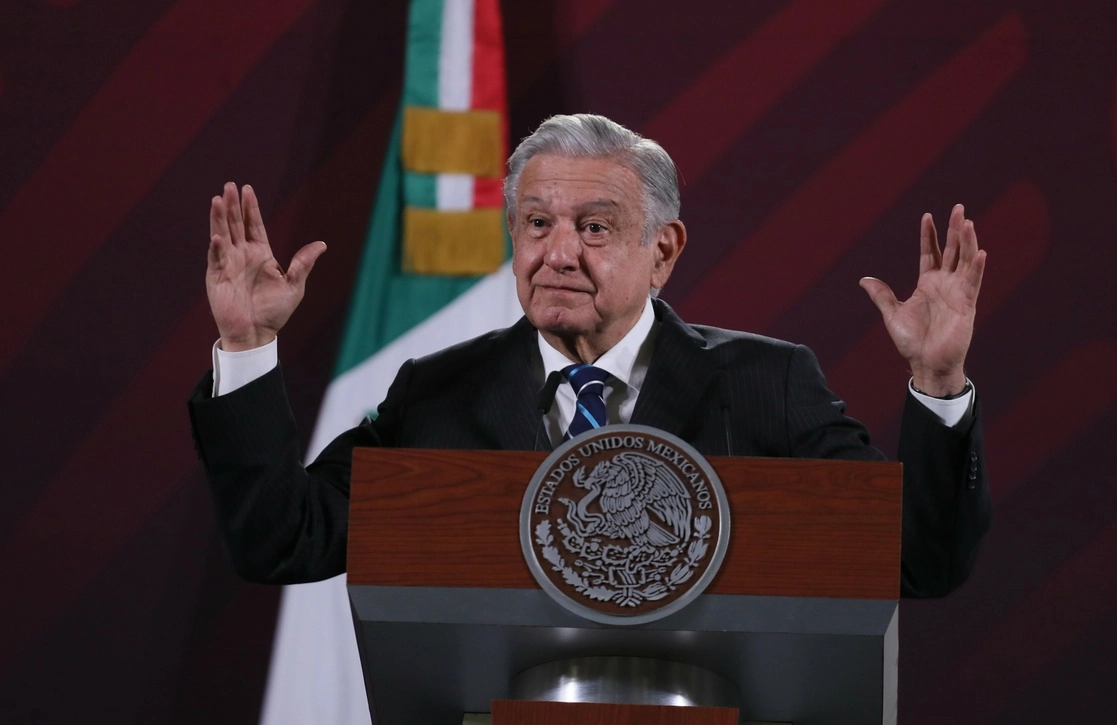 El consumo de drogas en México es menor que en Estados Unidos por los valores característicos de la cultura nacional, destacó el presidente Andrés Manuel López Obrador durante la mañanera de ayer en Palacio Nacional, donde llamó a reforzar la vigilancia para evitar que crezca. Foto Roberto García Ortiz 