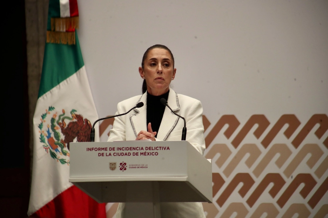 La jefa de gobierno de la Ciudad de México, Claudia Sheinbaum, anunció que la Copa Mundial de Qatar será transmitida de forma gratuita en el FIFA FanFestival 2022, que será instalado en el Monumento a la Revolución. Foto Yazmín Ortega Cortés / Archivo