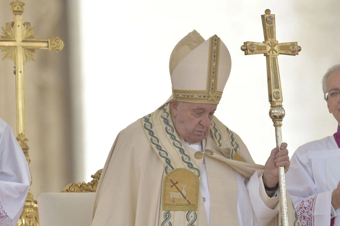 El Papa Francisco durante la proclamación de nuevos santos de la Iglesia Católica en la Jornada Mundial de las Misiones 2024, en el Vaticano, a 20 de octubre de 2024, en Ciudad del Vaticano. Foto