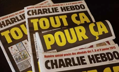 En 2015 asesinaron a 15 trabajadores del semanario ‘Charlie Hebdo’ en un atentado extremista. Foto Afp / Archivo
