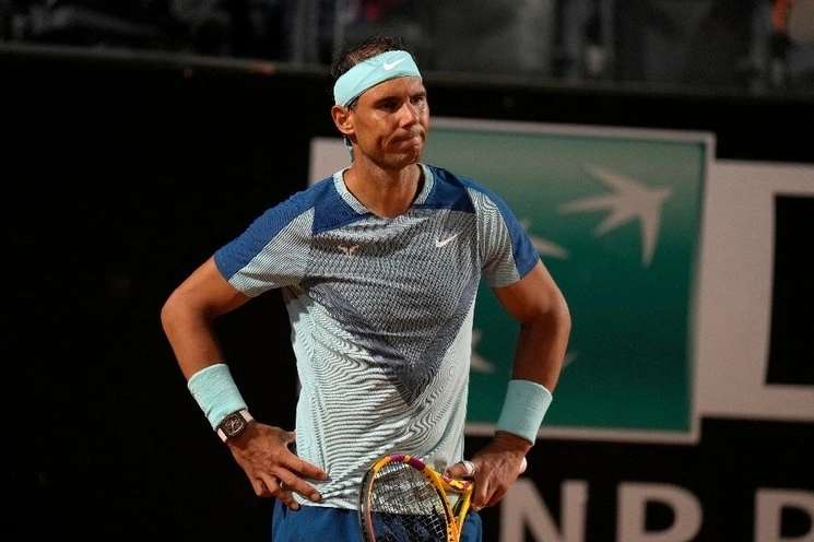 Rafael Nadal volverá a las pistas en febrero en el Abierto de Qatar, cuyo torneo publicó la lista de inscritos del ATP 250 que comienza el 19 de ese mes en Doha en la que aparece el español. Foto Ap / Archivo