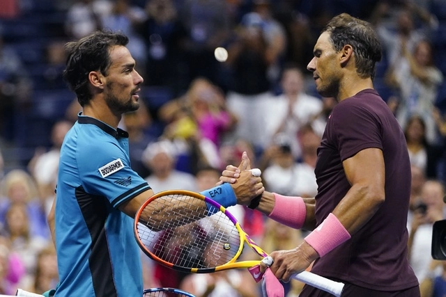 Nadal cedió el primer set por 2-6, pero se apropió de los siguientes por 6-4, 6-2 y 6-1 en la pista central de Flushing Meadows, en Nueva York. Foto Ap