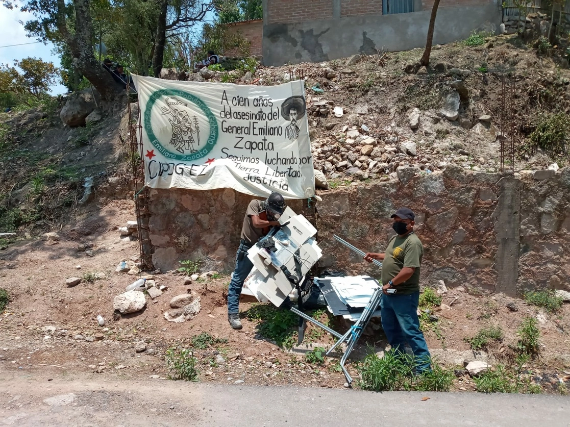 Los nahuas decidieron que no se realizarían las elecciones en sus comunidades. Foto Sergio Ocampo