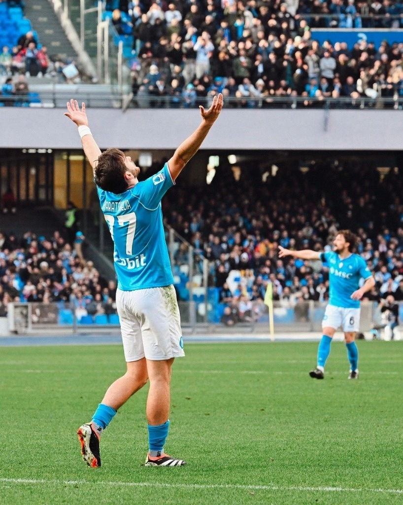 Nápoles ocupa el cuarto lugar del futbol italiano. Foto Tomada de X @sscnapoliES