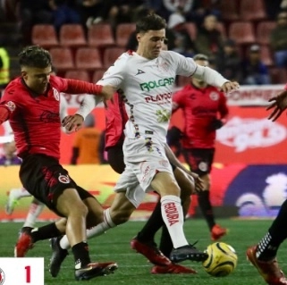 Cuando los tres puntos parecían en la bolsa de los locales, los hidrocálidos dieron vuelta al marcador con un doblete de José Paradela. Foto @ClubNecaxa