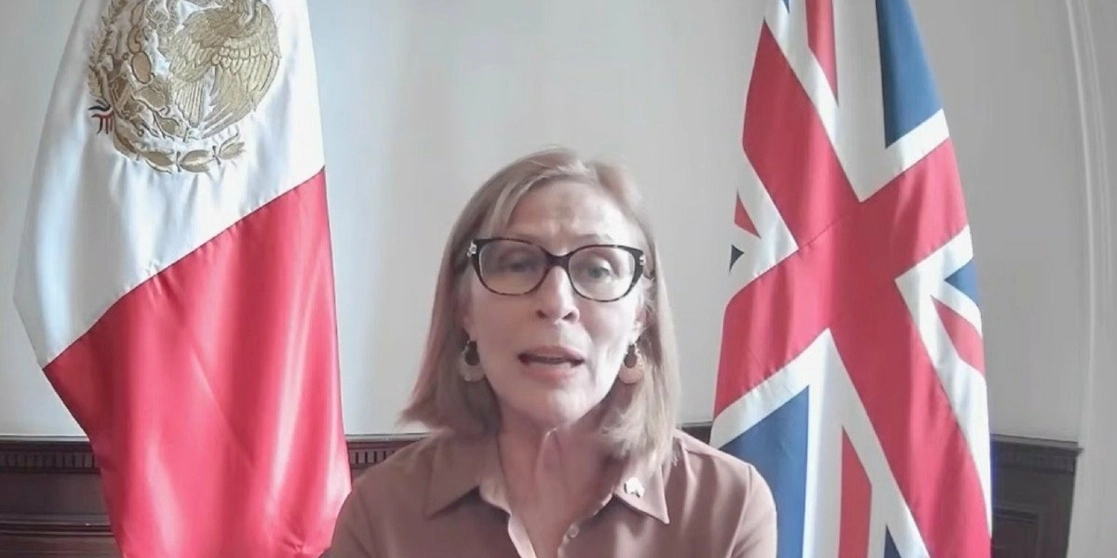 La secretaria de Economía, Tatiana Clouthier, anuncia negociaciones comerciales con el Reino Unido. Imagen tomada de la transmisión en vivo