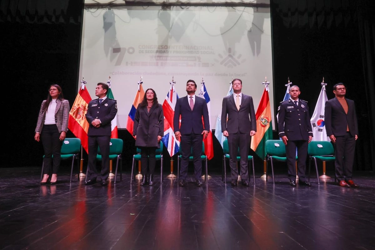 Sostuvo que el intercambio de experiencias son fundamentales para seguir avanzando, sobre todo en temas confianza, eficacia y justicia, que es lo que permite a las policías constituirse como entes legítimos ante la ciudadanía. Foto 