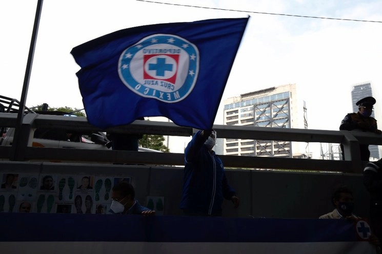 Exterior de las instalaciones del club Cruz Azul. Foto Cristina Rodríguez/ archivo