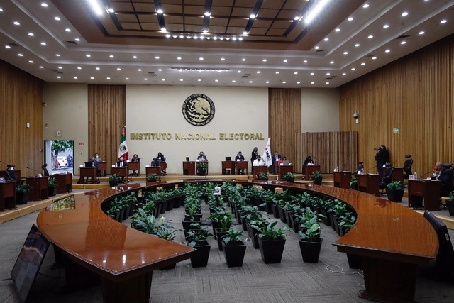 Sala de sesiones del Consejo General del INE en imagen de archivo. Foto Cristina Rodríguez