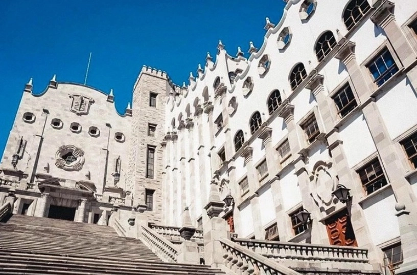 Rectoría de la Universidad de Guanajuato. Foto tomada del Facebook de @UdeGuanajuato
