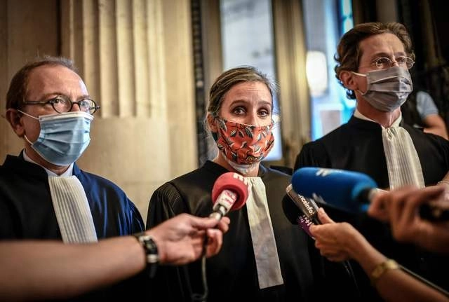 La mujer transgénero ha luchado para que se le reconozca como segunda madre de la niña que engendró con su esposa cuando aún era hombre. Foto Afp 
