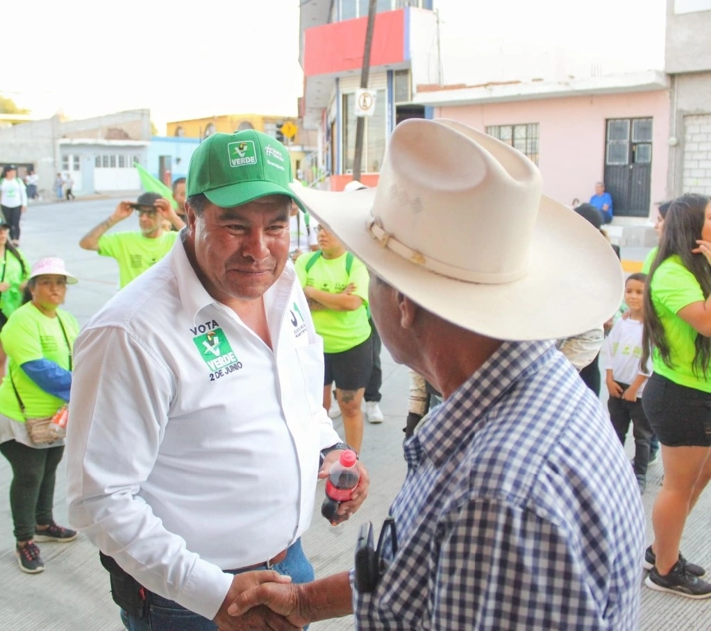 Juan Muñoz Gutiérrez, candidato del PVEM a la presidencia municipal de Purísima del Rincón, Guanajuato. Foto tomada de Facebook Juan Muñoz Gutierrez 
