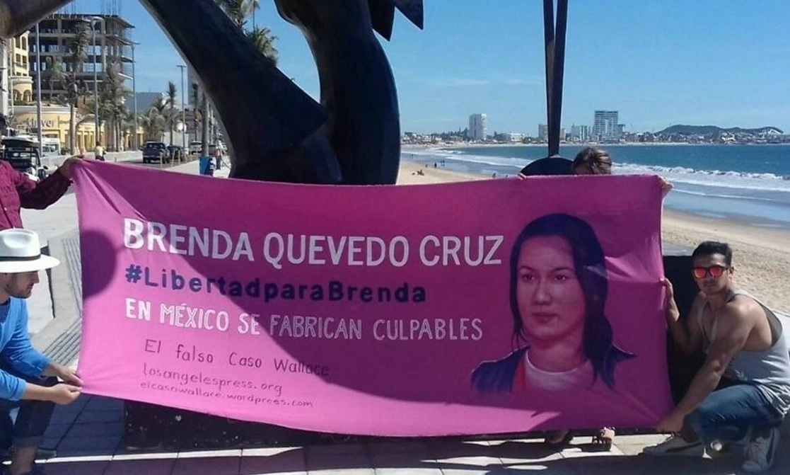 Un juez negó la suspensión definitiva a Brenda Quevedo para que autoridades de Xochimilco retiren los espectaculares de la empresa Showcase, que la exhiben como supuesta secuestradora.  Foto tomada de https://www.facebook.com/Solidaridad-a-Brenda-Quevedo-Cruz-529748894047789 / Archivo 