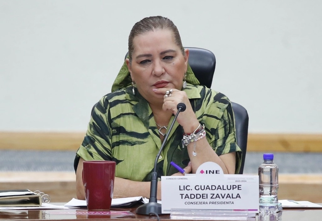 Sesión extraordinaria del Consejo General del Instituto Nacional Electoral en la Ciudad de México, el 28 de marzo de 2024. Foto Cristina Rodríguez