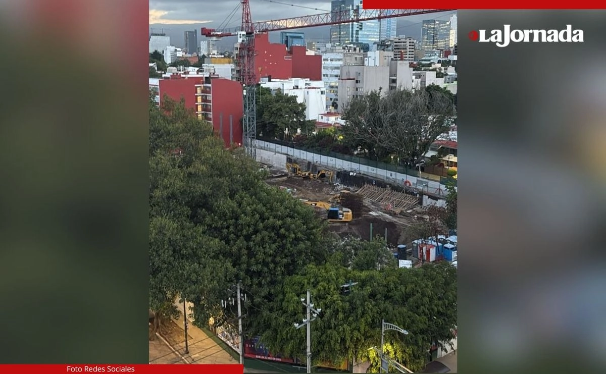 Vecinos de las colonias del Valle, Acacias, Tlacoquemécatl del Valle y Actipan, en la alcaldía Benito Juárez se oponen a la construcción del supermercado Fresko. Foto 